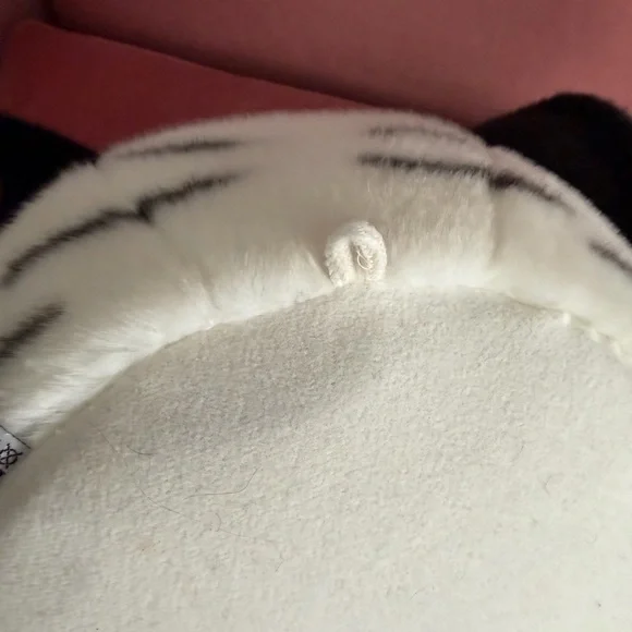 White Tiger Plush Wall hanging nwot - Picture 4 of 5